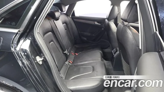 Audi A4 2013 thumb 12