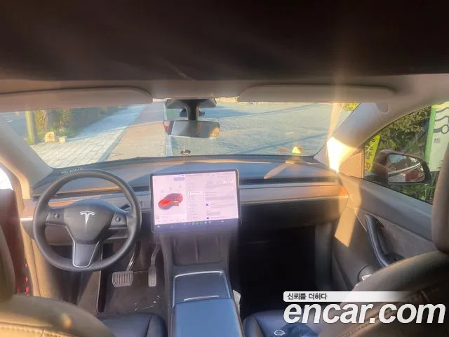 Tesla Model Y 2021 thumb 7