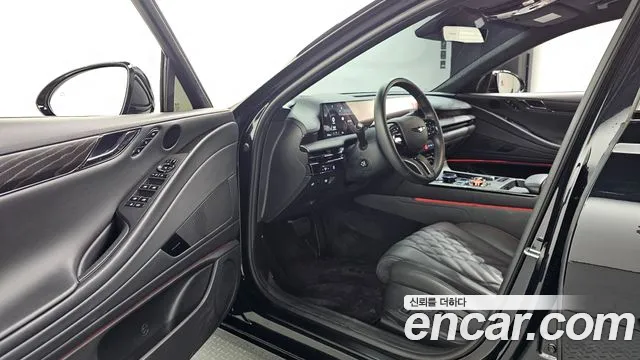 Genesis G80 2025 thumb 10