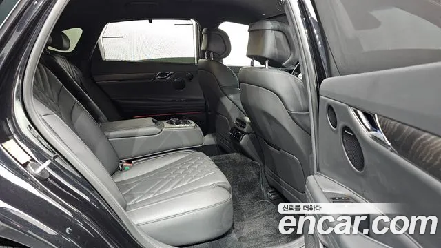 Genesis G80 2025 thumb 12