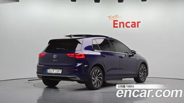 Volkswagen Golf Sportsvan 2022 thumb 2