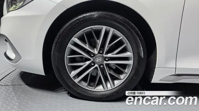 Hyundai Grandeur 2018 thumb 5