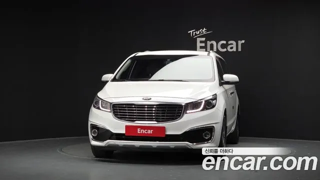 Kia Carnival 2015 thumb 3