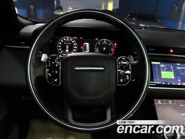 Land Rover Range Rover Velar 2019 thumb 7