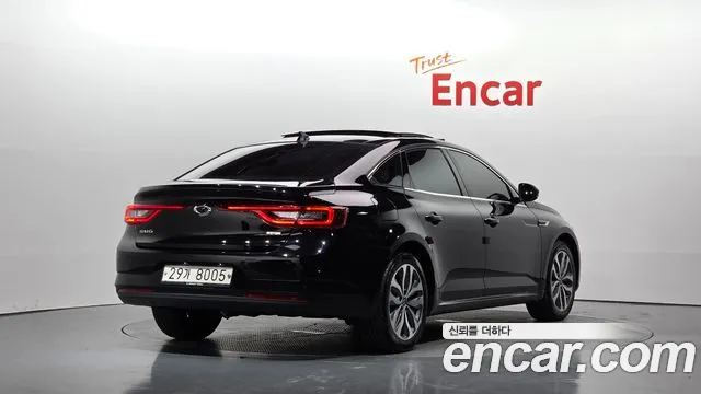 Renault-KoreaSamsung Megane 2016 thumb 2