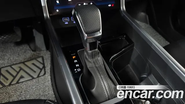 KG_Mobility_Ssangyong Torres 2022 thumb 9