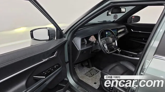 KG_Mobility_Ssangyong Torres 2022 thumb 10
