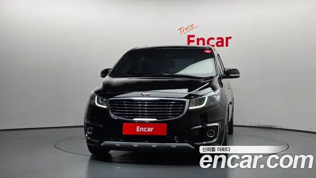 Kia Carnival 2018 thumb 3