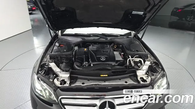 Mercedes-Benz E-Класс 2018 thumb 6