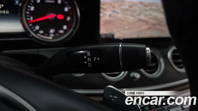 Mercedes-Benz E-Класс 2018 thumb 9