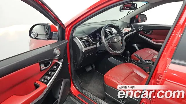 KG_Mobility_Ssangyong KORANDO 2014 thumb 12