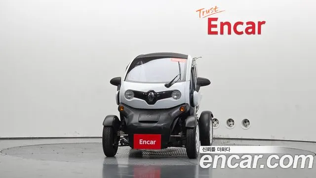 Renault-KoreaSamsung Twizy 2019 thumb 2