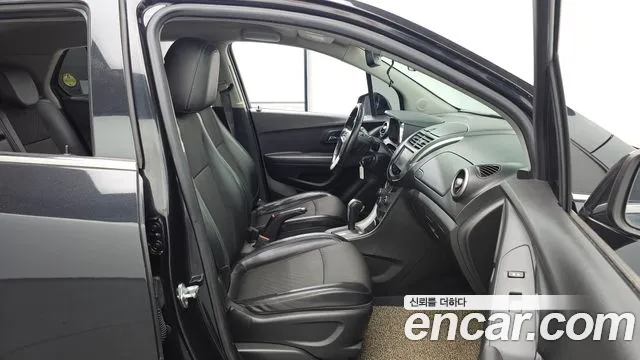 ChevroletGMDaewoo Tracker 2016 thumb 10