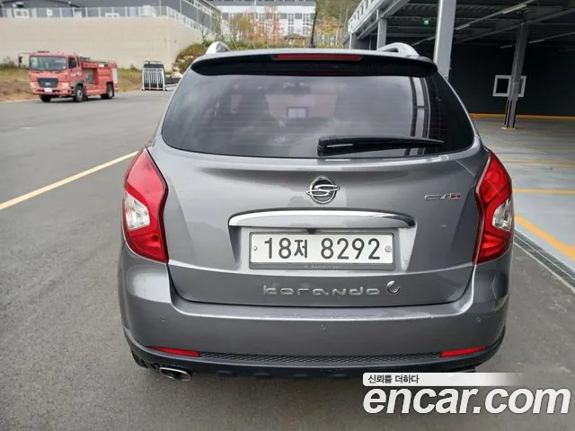 KG_Mobility_Ssangyong KORANDO 2014 thumb 4