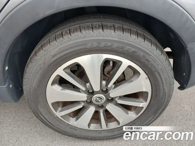 KG_Mobility_Ssangyong KORANDO 2014 thumb 5