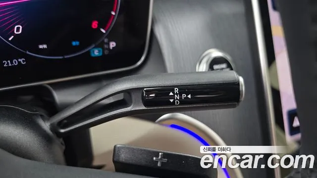 Mercedes-Benz GLC 2026 thumb 9
