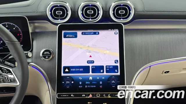 Mercedes-Benz GLC 2026 thumb 12
