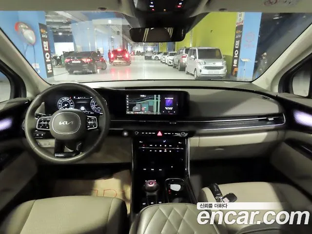 Kia Carnival 2023 thumb 5