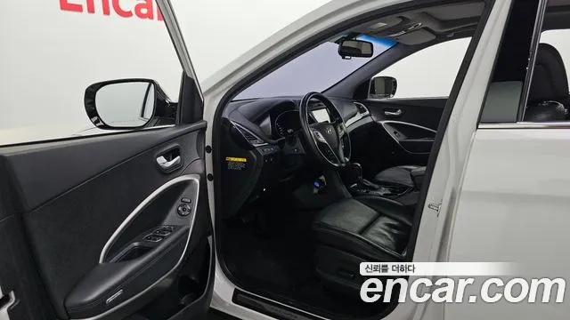 Hyundai Santa Fe 2014 thumb 9