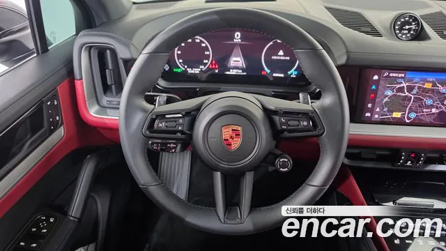 Porsche Cayenne 2025 thumb 12