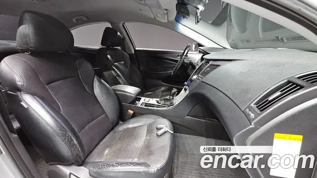 Hyundai Sonata 2011 thumb 10