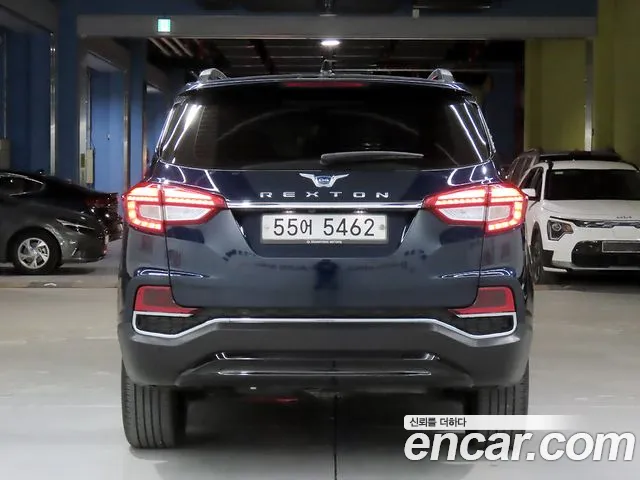 KG_Mobility_Ssangyong Rexton 2018 thumb 3
