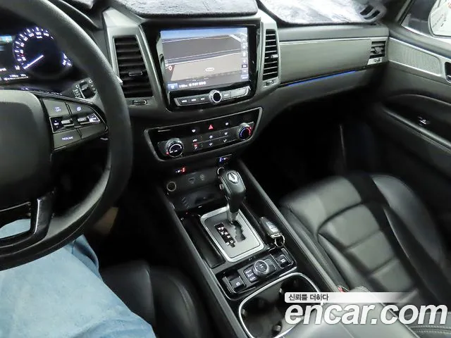 KG_Mobility_Ssangyong Rexton 2018 thumb 10