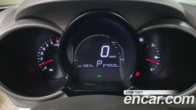 Kia Ray 2012 thumb 8