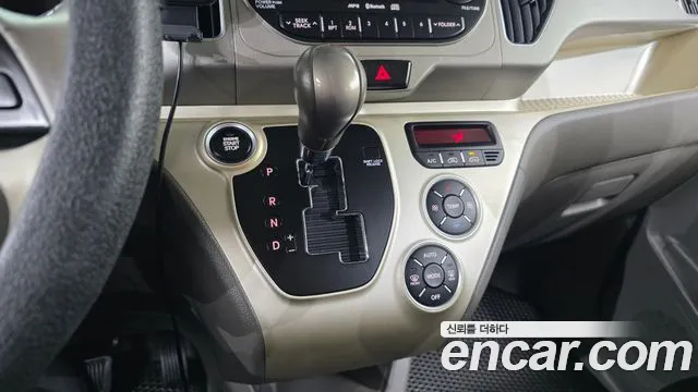Kia Ray 2012 thumb 9