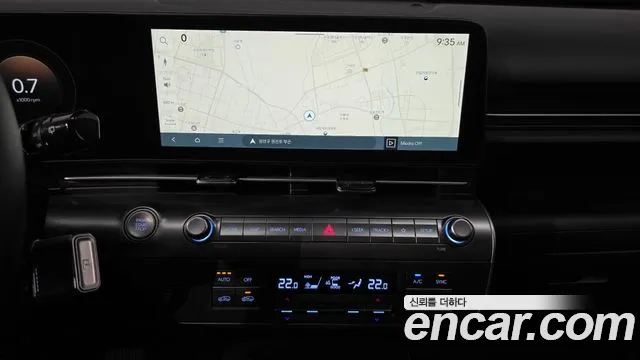 Hyundai Kona 2025 thumb 12