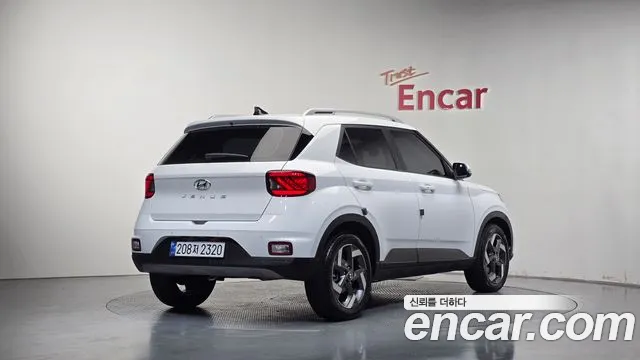 Hyundai Venue 2025 thumb 2