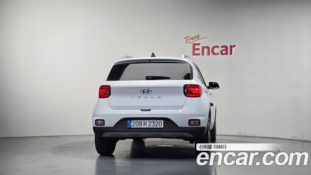 Hyundai Venue 2025 thumb 4