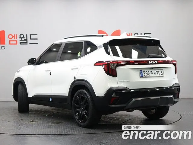 Kia Seltos 2023 thumb 3