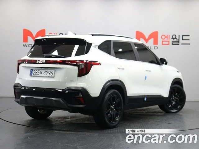 Kia Seltos 2023 thumb 4