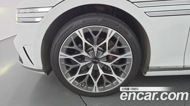Genesis G90 2023 thumb 5