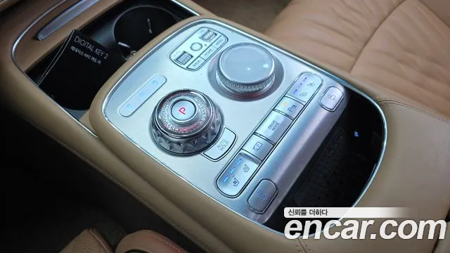 Genesis G90 2023 thumb 9