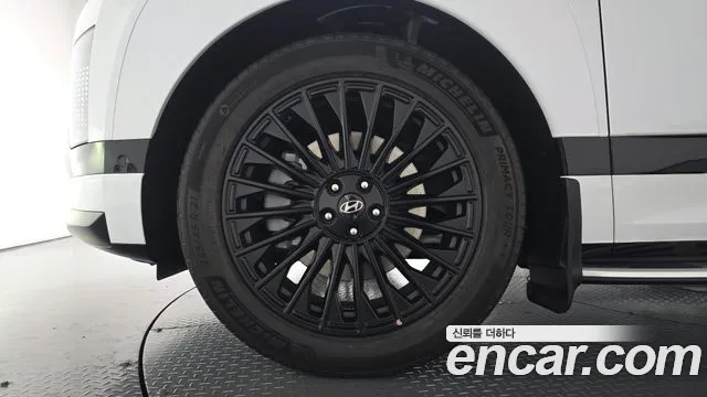 Hyundai IONIQ 9 2026 thumb 4