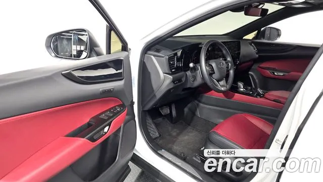 Lexus NX 2025 thumb 9