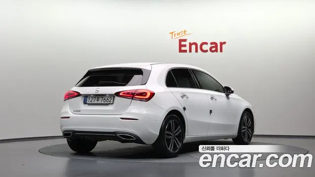 Mercedes-Benz A-Класс 2022 thumb 2
