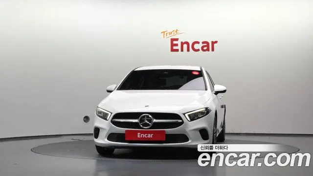 Mercedes-Benz A-Класс 2022 thumb 3