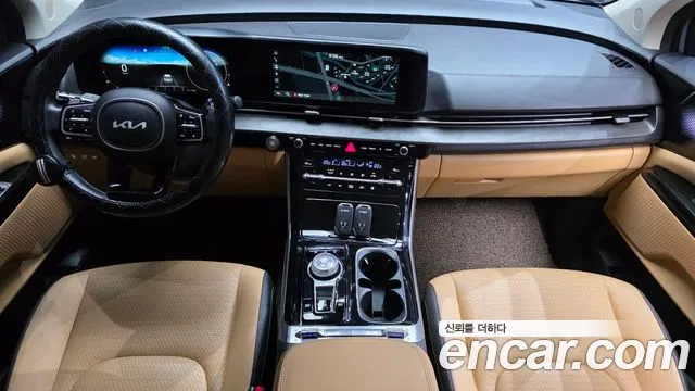 Kia Carnival 2021 thumb 7