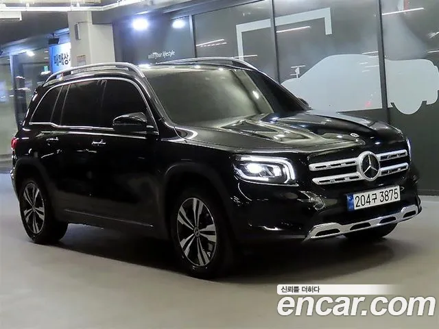 Mercedes-Benz GLB 2023 thumb 2