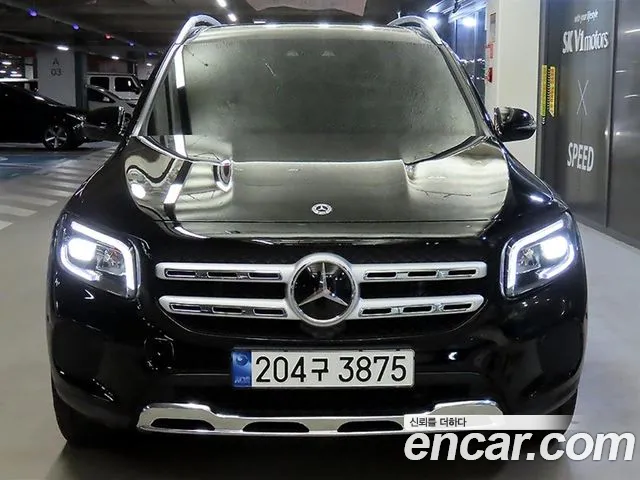 Mercedes-Benz GLB 2023 thumb 11