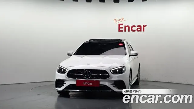 Mercedes-Benz E-Класс 2022 thumb 3