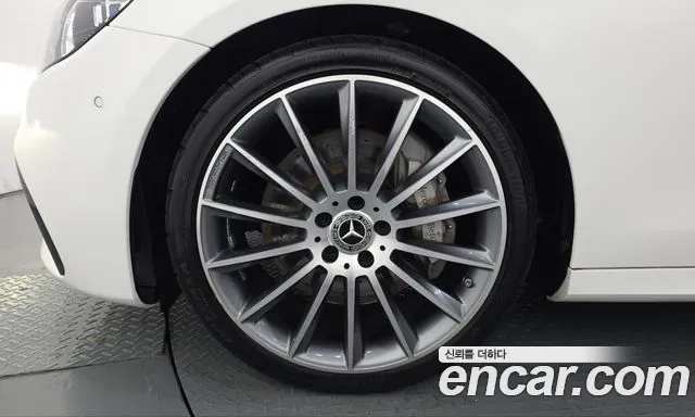 Mercedes-Benz E-Класс 2022 thumb 5