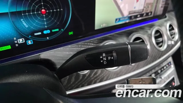 Mercedes-Benz E-Класс 2022 thumb 9