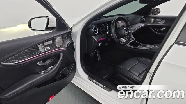 Mercedes-Benz E-Класс 2022 thumb 10