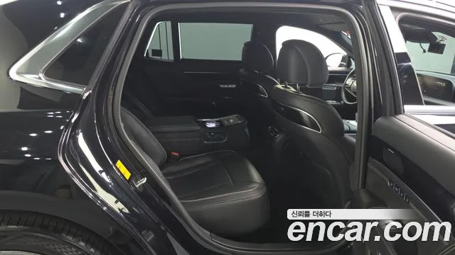 Genesis G90 2022 thumb 11