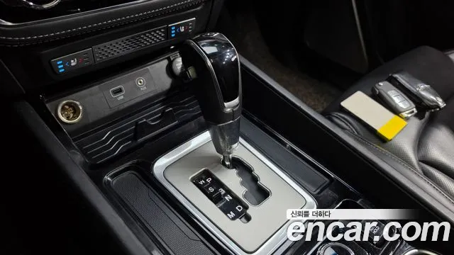 KG_Mobility_Ssangyong Rexton 2018 thumb 9