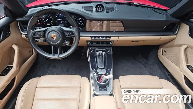 Porsche 911 2022 thumb 7